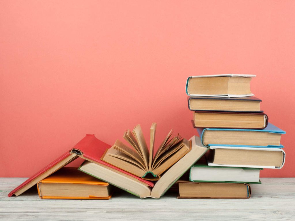 https://m.economictimes.com/thumb/msid-80119417,width-1200,height-900,resizemode-4,imgsize-288694/books-getty.jpg