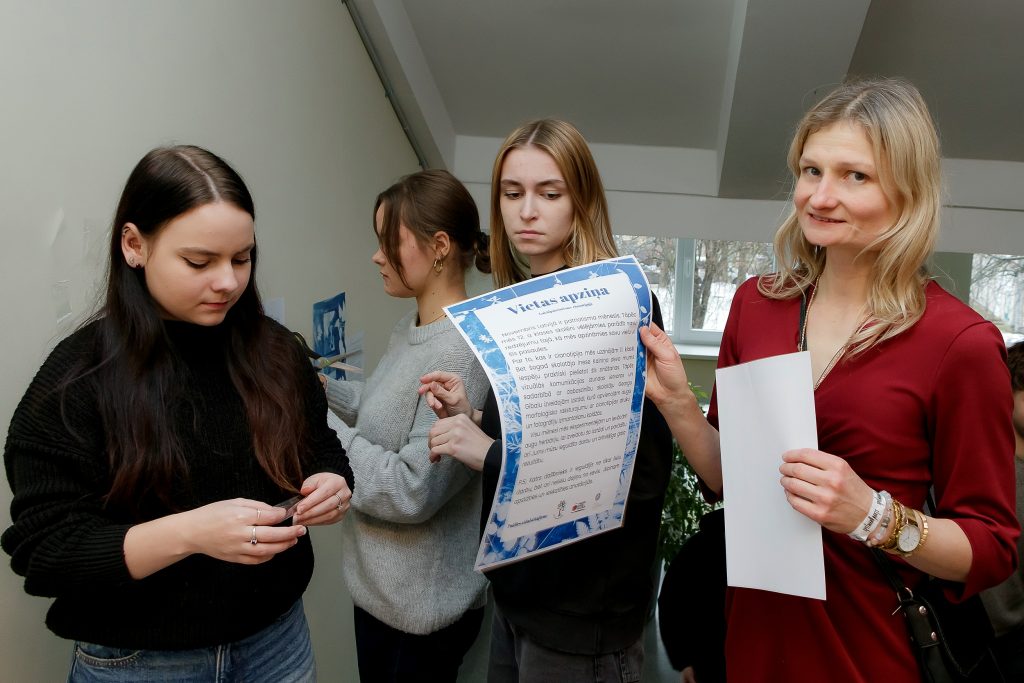 Rīgas Juglas vidusskola__0599