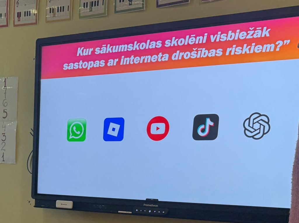 Kiberdrošības nodarbības skolotājiem
